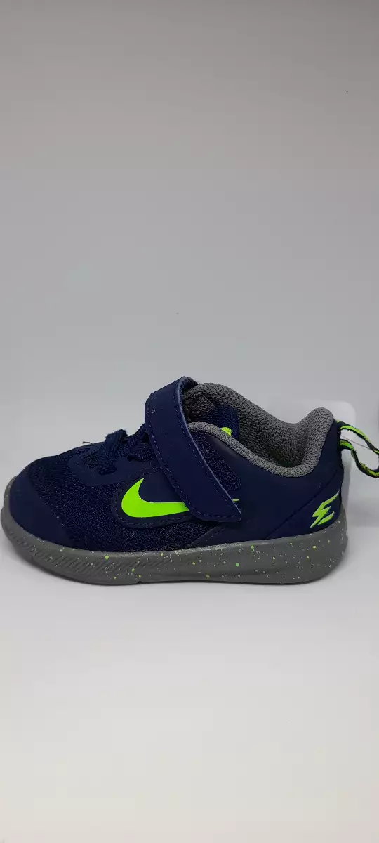 Taille 21 Nike Downshifter 9 RW