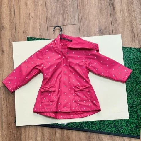 Veste à pois rose