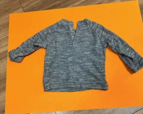 Pull gris 3-4 ans