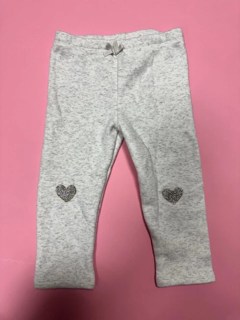 Leggings gris avec coeur argenté