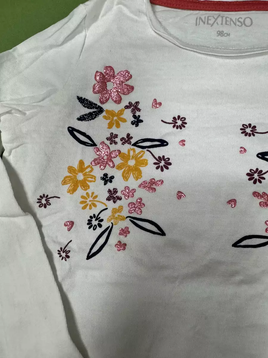 T-shirt avec motifs